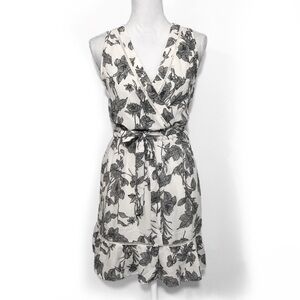 NWT Sierra Sky Surplice Ruffle Floral Dress New